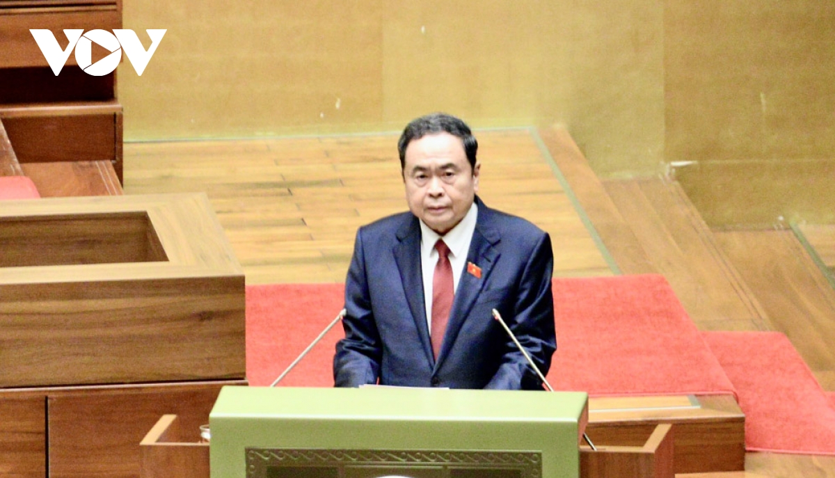 Top legislator urges national interests to take priority at NA session